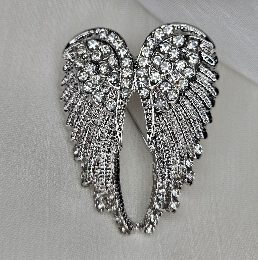 Christmas Angel Wing Brooch